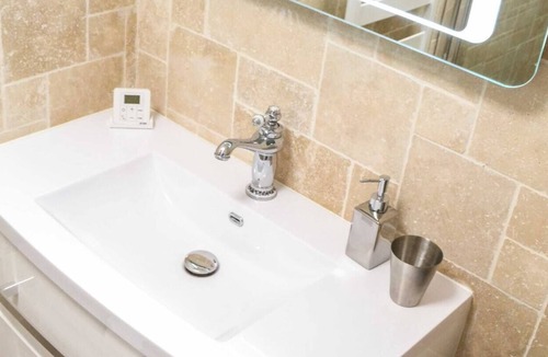 Beaux Arts-Boutonnet Apartment | Bright T2 in the historic center with Clim/AC ★★★★★