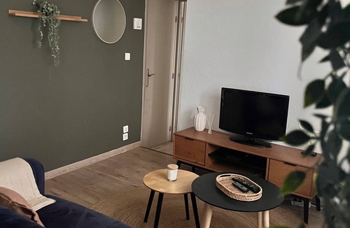 Dol-de-Bretagne Apartment | Bright T3 apartment - downtown - parking