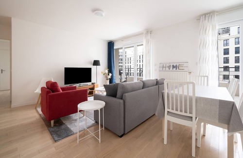 Zone d'amenagement concerte des Docks Apartment | Bright T4 with balcony in Saint-Ouen - Welkeys