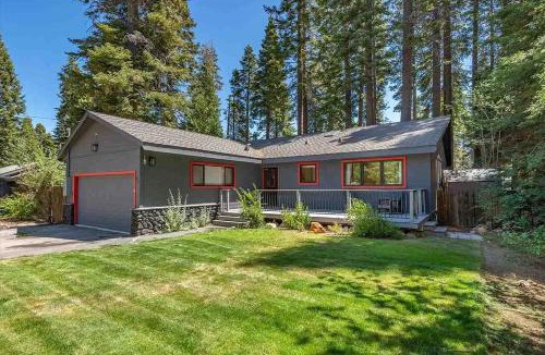 Comstock Acres House | Bright Tahoe Home with Private Backyard Near Beach