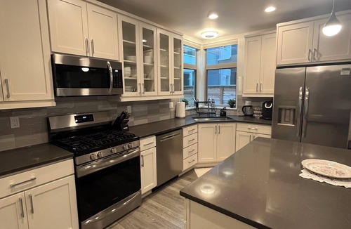 Old Ballard House | Bright Townhome in Trendy Ballard
