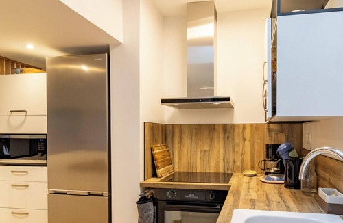 Cholet Cottage | Bright townhouse, Cholet center