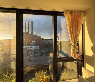 Sydhavnen Apartment | Bright Upscale 1-Bedroom Waterview Apartment in Trendy Sydhavn, CPH