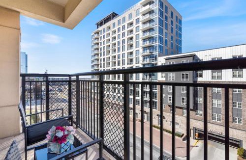 Charlotte Center City Apartment | Bright Uptown Bliss - Free Parking, Walkable, Views
