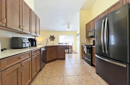 Westridge House | Bright vacation home within the popular Westridge community