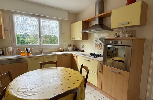 Brison-Saint-Innocent House | Bright Villa near beaches, Wifi, pets allowed