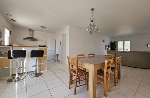 La Faute-sur-Mer House | Bright villa for 6, near beach and shops