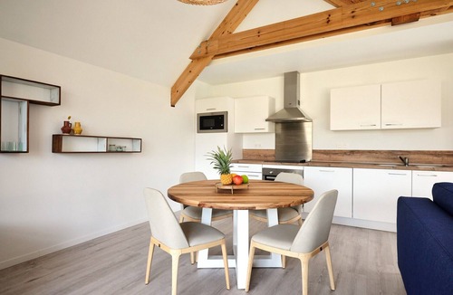 Berck-sur-Mer Villa | Bright Villa in Berck-sur-Mer