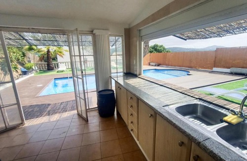 Vidreres Villa | Bright Villa in Vidreres with Private Pool and Jacuzzi