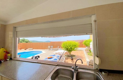 Vidreres Villa | Bright Villa in Vidreres with Private Pool and Jacuzzi