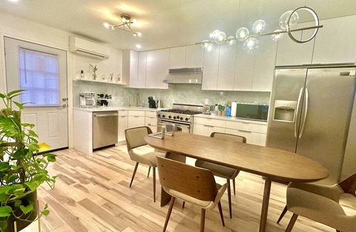 Crown Heights Apartment | Bright, warm, luxe hideaway”w” private backyard