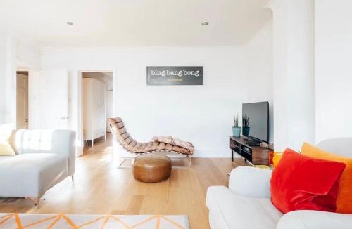 Kemptown Apartment | BRIGHTON BEACH APARTMENT Parking Free On-site EV
