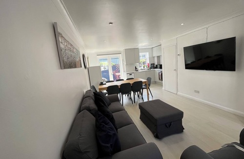 Montpelier House | Brighton central house with free with free parking