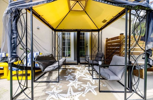 Carrying Place Apartment | Brighton Getaway