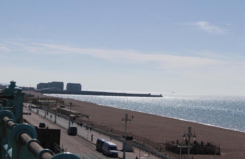 Kemptown Apartment | Brighton Studio Room newly refurbished