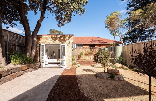 St. Kilda East House | Brightside Belle - St Kilda East