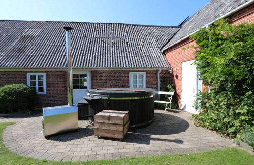 Skjern House | "Brigitte" - 1.3km to the fjord by Interhome