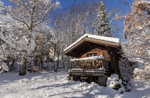 Chamonix City Centre Cabin | Brigitte's Mazot in central Chamonix