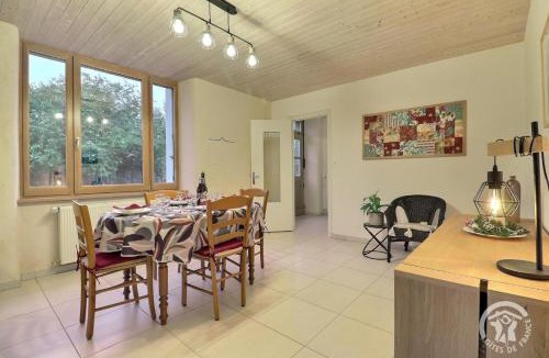 Le Tiercent House | Brimenel