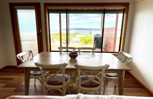 Emu Bay House | Brindy's By the Bay