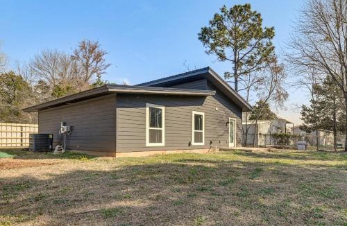 Pottsboro House | Bring Your Boat! Family Haven 2 Mi to Lake Texoma