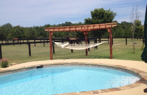 Aiken House | BRING YOUR HORSES! SALT POOL! Pristine Private farm.