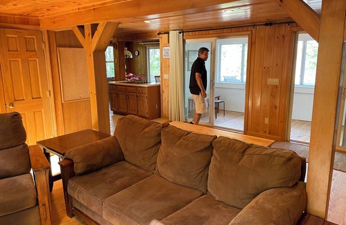 The Bluffs Cabin | Bring your own boat and enjoy a great family vacation week on Ossipee Lake