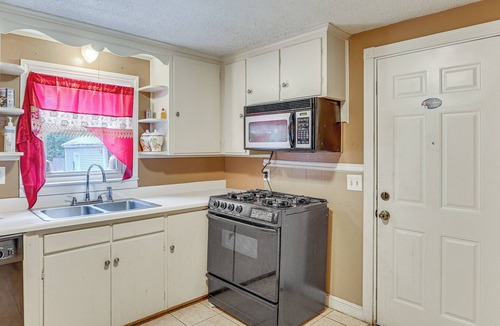 Westfield House | Bring Your Pet & Visit Springfield: Westfield Home