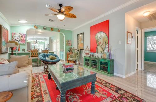 Kyle House | Bring Your Pup! Remote-Work Hub 22 Mi to Austin