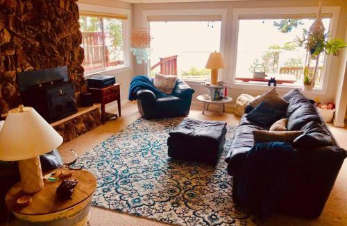 Brinnon House | Brinnon Retreat