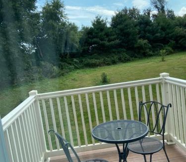 Cheyney Hotel | Brinton Suites