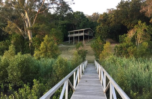 Kenmore Cabin | Brisbane River Shack