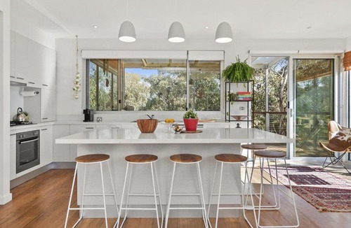 Surf Coast House | Bristlebird