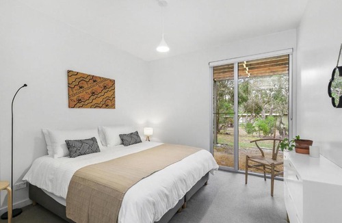 Surf Coast House | Bristlebird