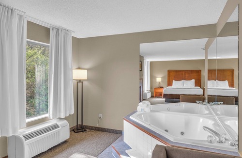 Bristol Hotel | Bristol Arcadia Inn