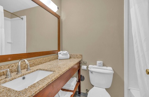 Bristol Hotel | Bristol Arcadia Inn