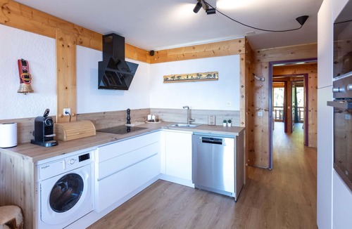 Villars-sur-Ollon Apartment | Bristol C40 by Interhome