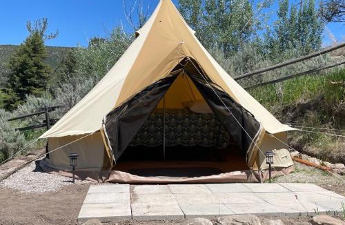 Lava Hot Springs Cabin | Bristol Cabins