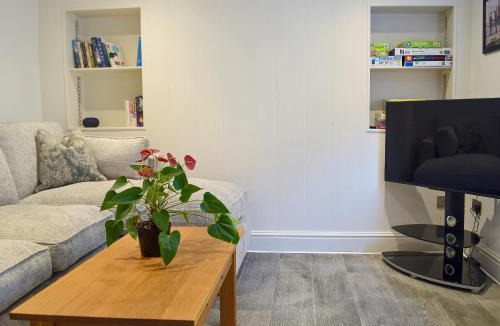 New Quay House | Bristol House