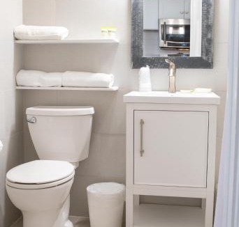 Wildwood Crest Hotel | Bristol Plaza Motel