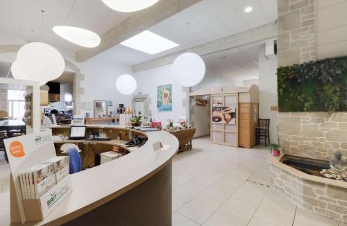 Cancale Hotel | Brit Hotel Alghotel