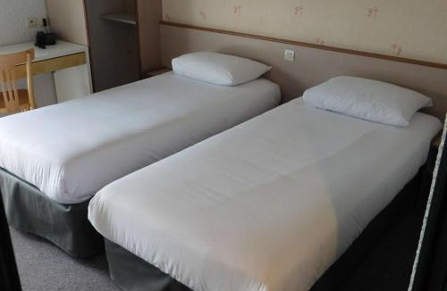 Argentan Hotel | Brit Hotel Argentan