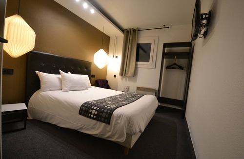 Baillet-en-France Hotel | Brit Hotel Baillet en France