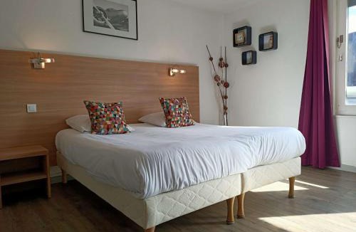 Besancon Hotel | Brit Hotel Besancon l'Horloge