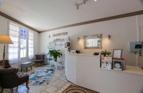Saintes Hotel | Brit Hotel Bleu Nuit