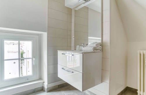 Montbeliard Hotel | Brit Hotel Bristol Montbéliard