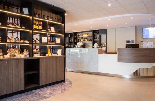 Zone Activite Nord-Ouest Hotel | Brit Hotel Caen Nord - Mémorial