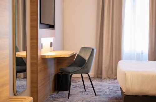 Cahors Hotel | Brit Hotel Cahors Centre - Le Valentre