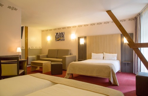 Chinon Hotel | Brit Hotel Chinon le Lion d'Or