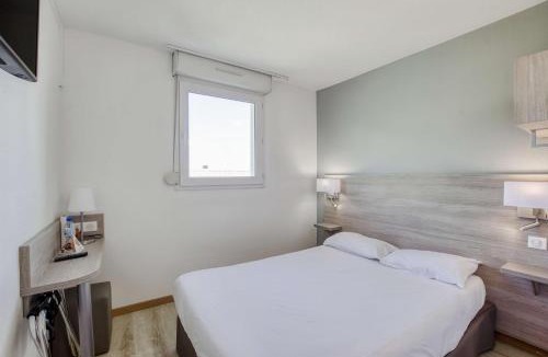 Clermont-l'Herault Hotel | Brit Hotel Clermont-lʼHérault